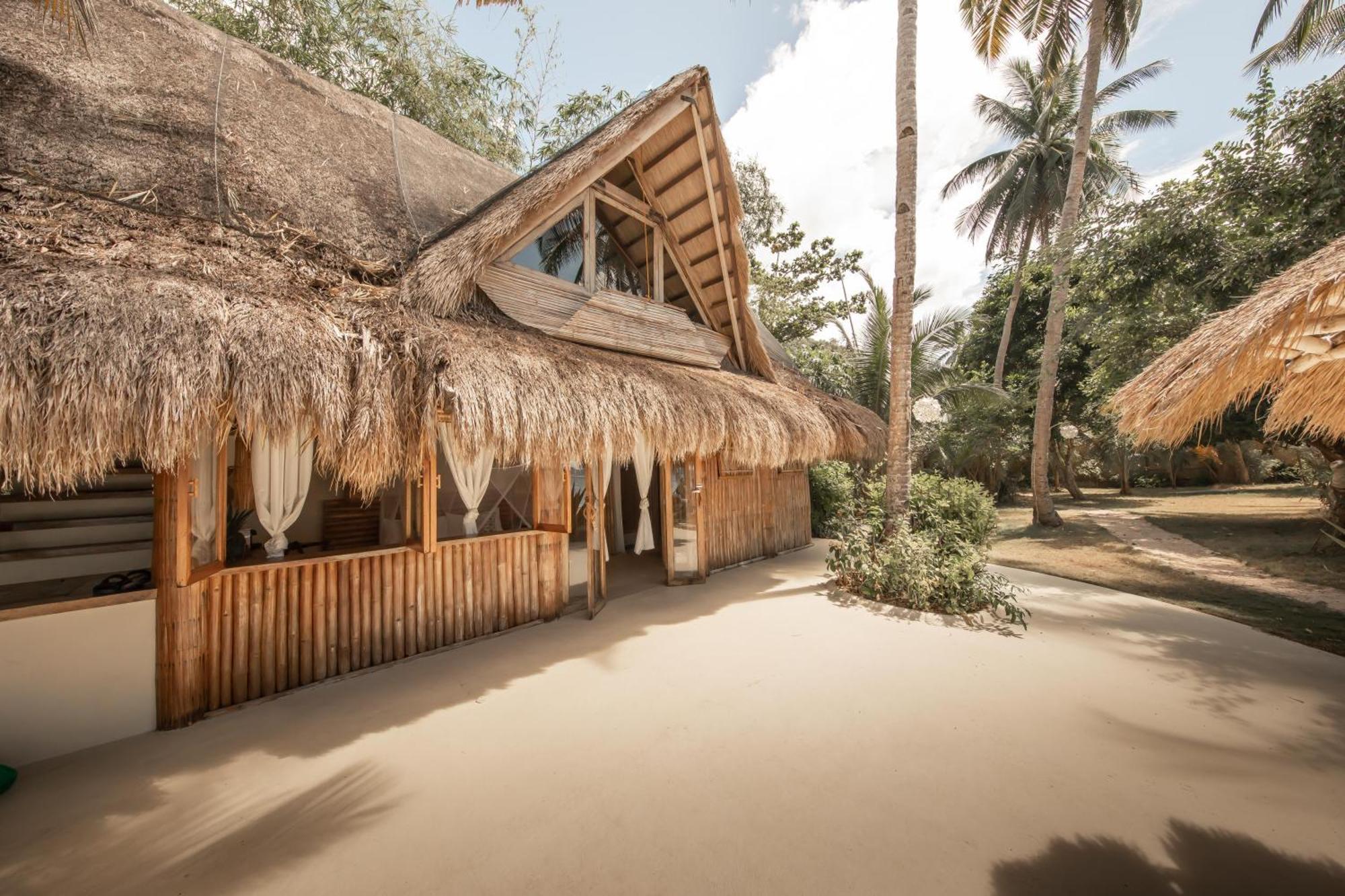 The Beach House Ocam Ocam บูซวงกา ภายนอก รูปภาพ