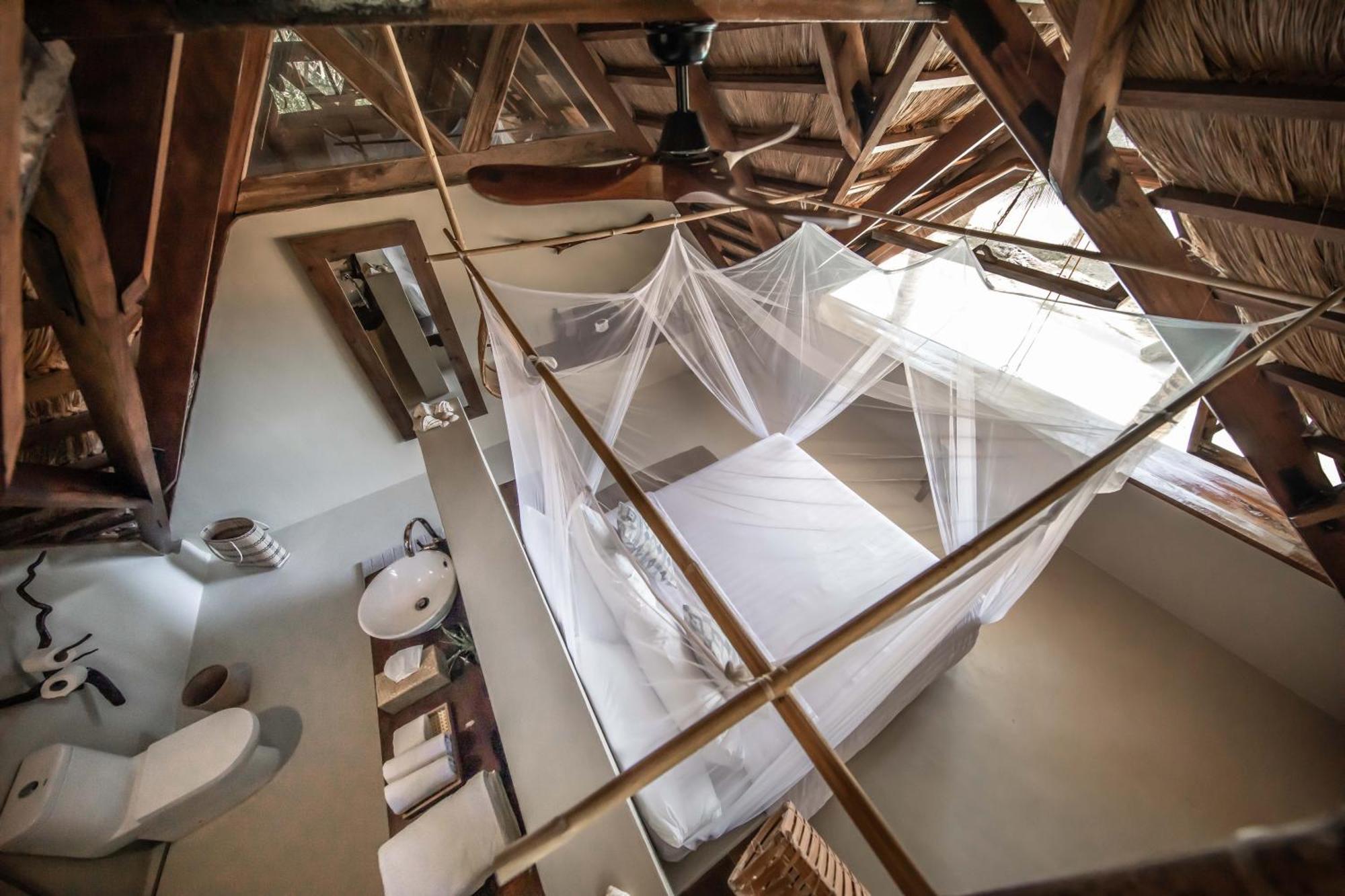 The Beach House Ocam Ocam บูซวงกา ภายนอก รูปภาพ